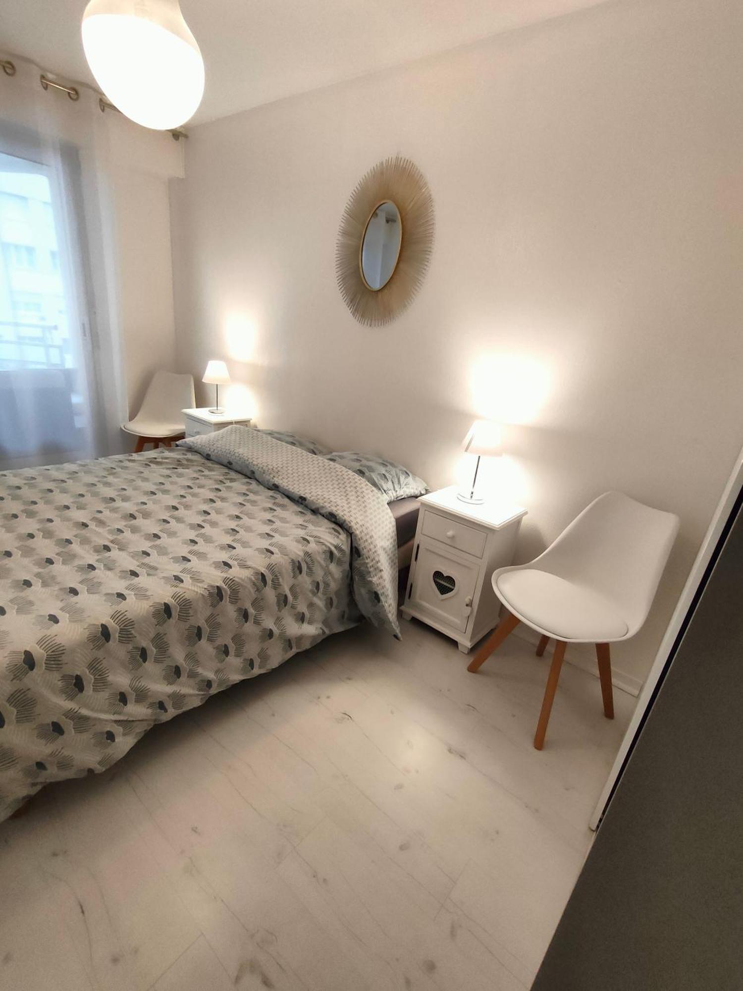 Appartement 2 Pieces Avec Une Grande Terrasse, 3 Etoiles, Wifi, Box Pour Vehicule Et Velos Les Sables-dʼOlonne Екстериор снимка